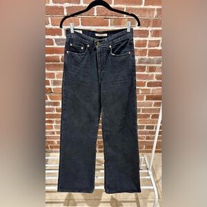 Levis jeans women size 27, rib cage straight 32 length